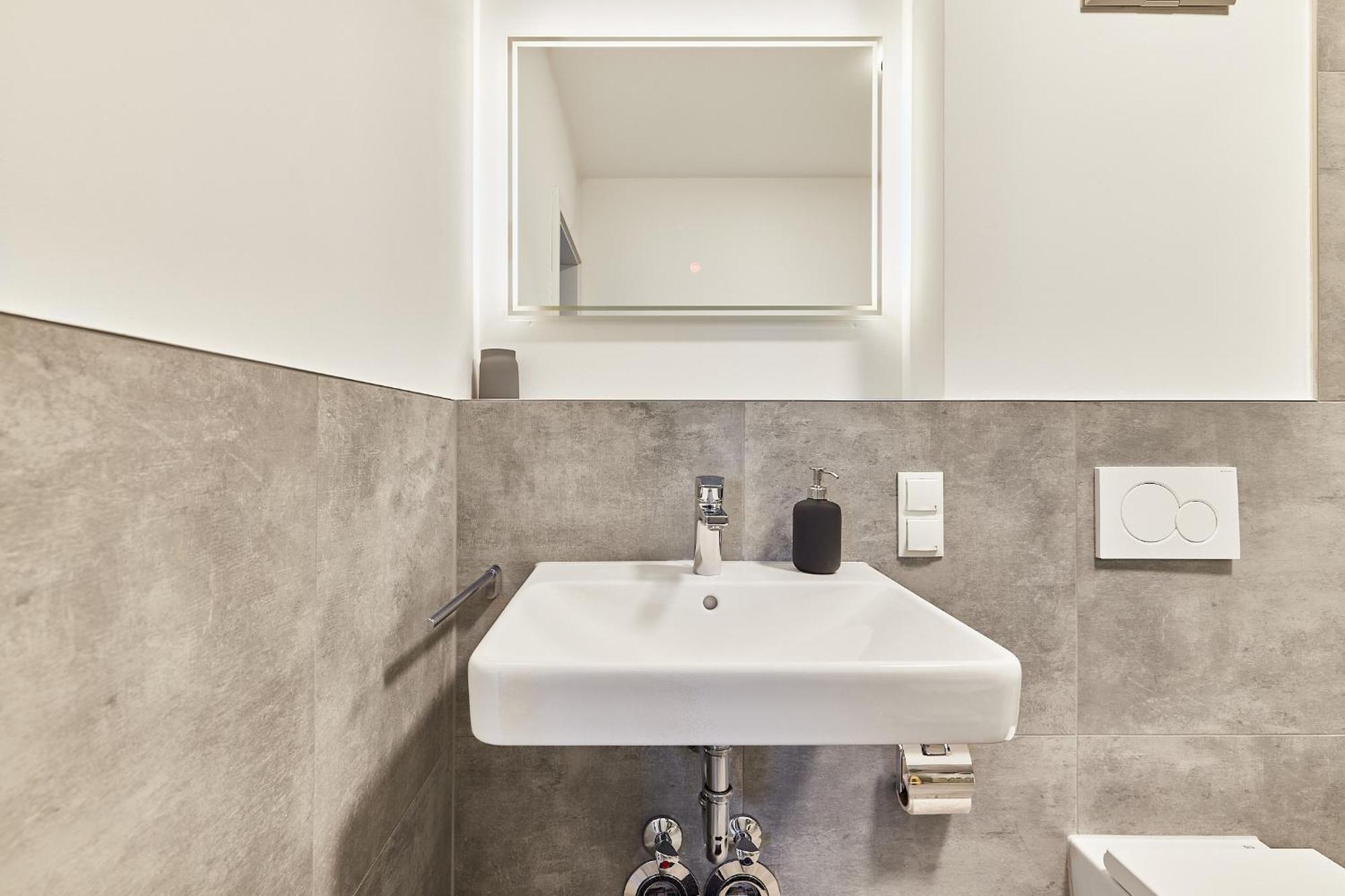 Apartment Moderne Stilvoll Eingerichtete Neubauwohnung