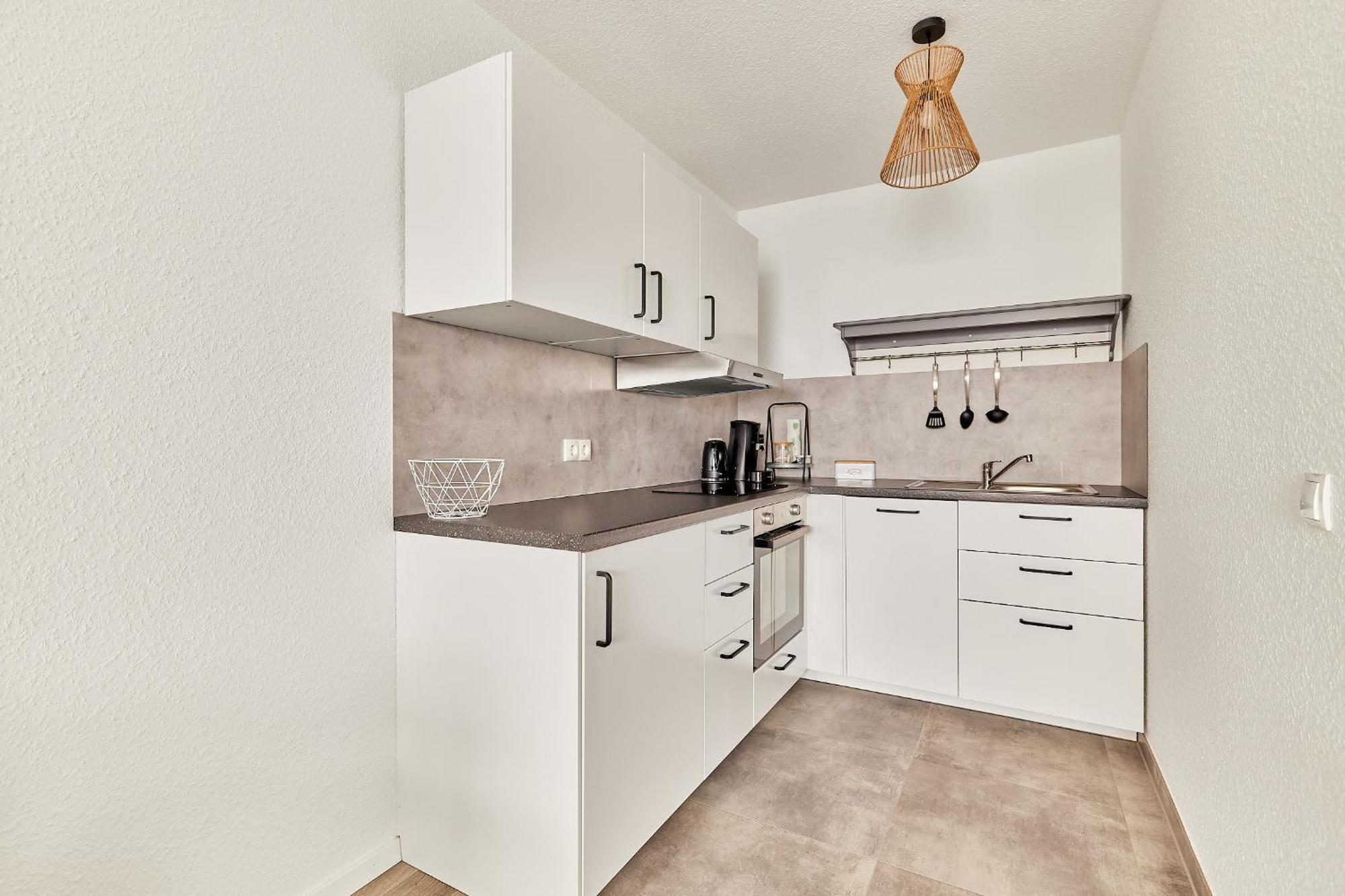 Moderne Stilvoll Eingerichtete Neubauwohnung Apartment *