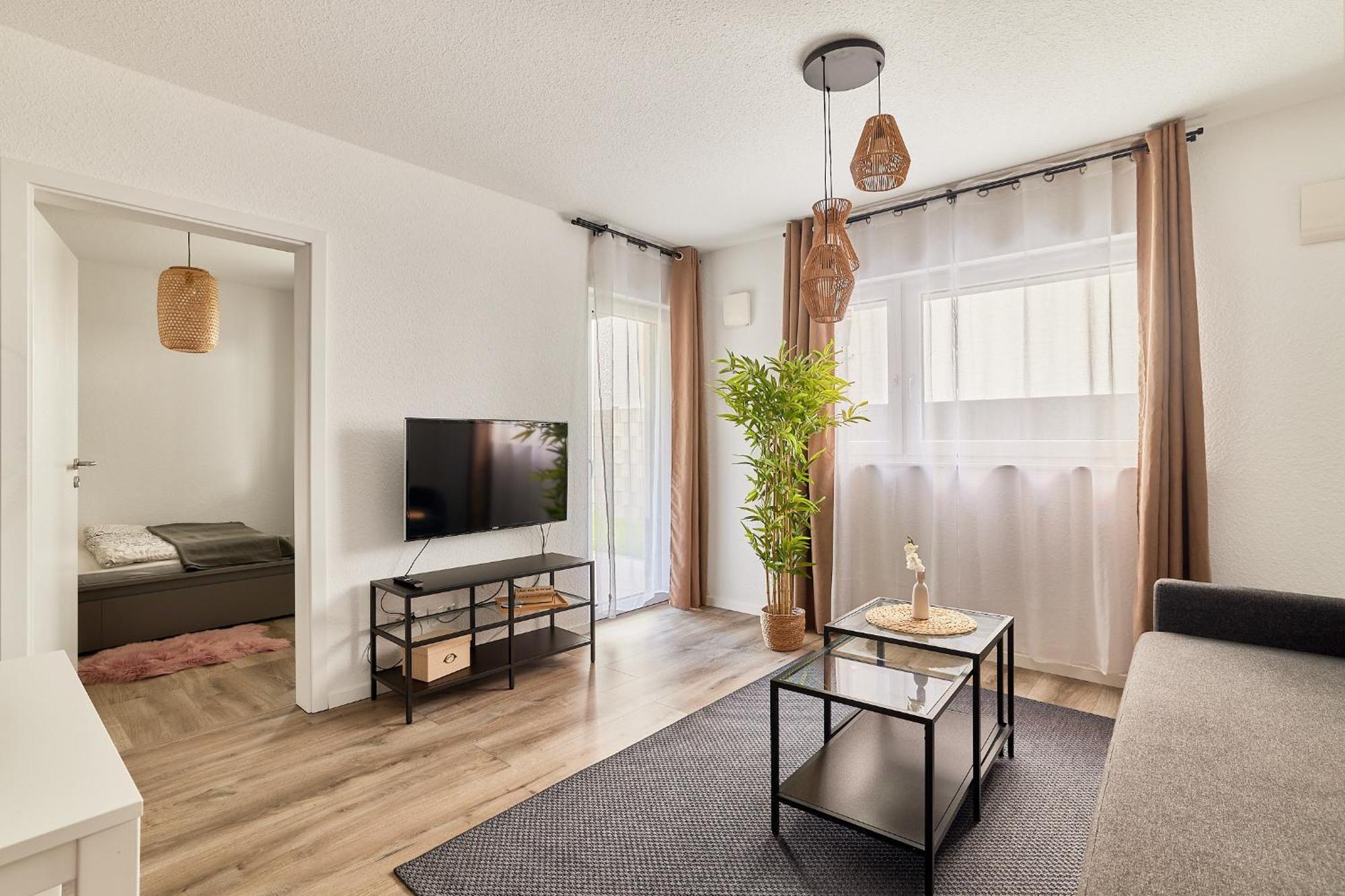 Moderne Stilvoll Eingerichtete Neubauwohnung *